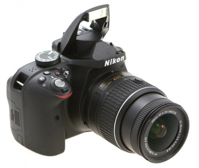 Nikon D3300 — 24 MP зеркалка для начинающих