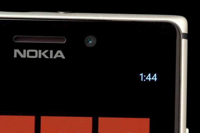 Nokia скоро выпустит первый «селфи» смартфон на Windows Phone